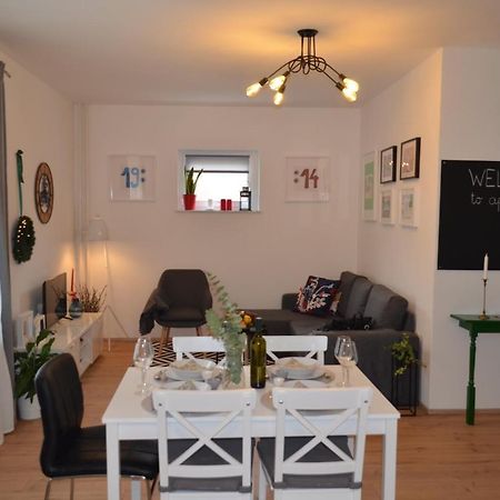 Апартаменти Apartman 19:14 Б'єловар Екстер'єр фото