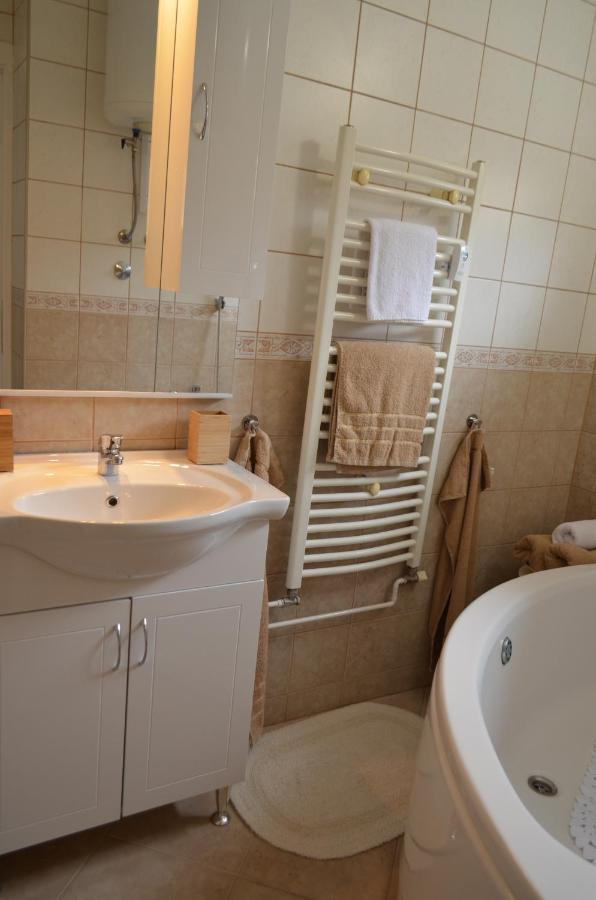 Апартаменти Apartman 19:14 Б'єловар Екстер'єр фото